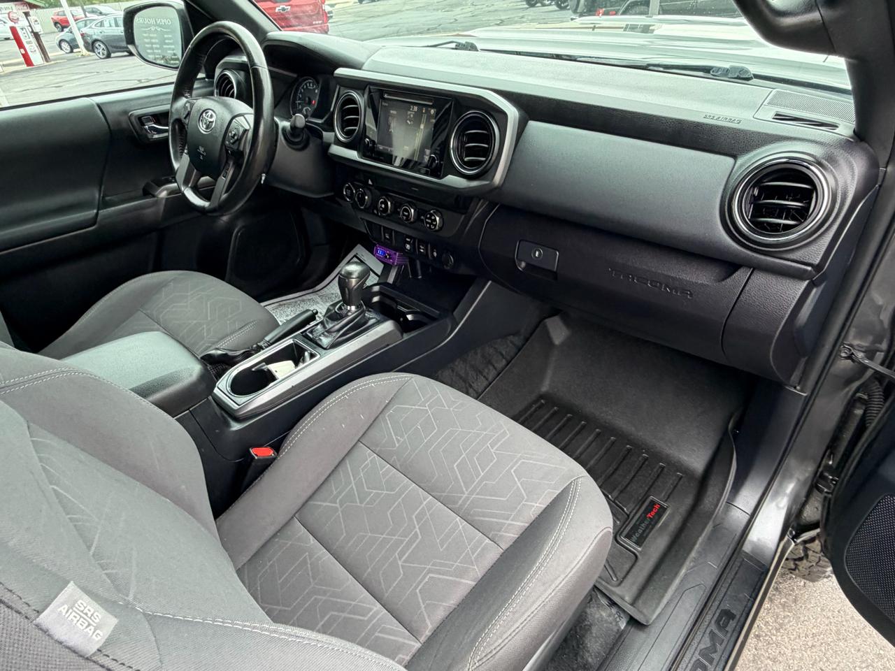 Toyota Tacoma TRD Off Road Double Cab 5' Bed V6 4x4 MT (Natl) 2018