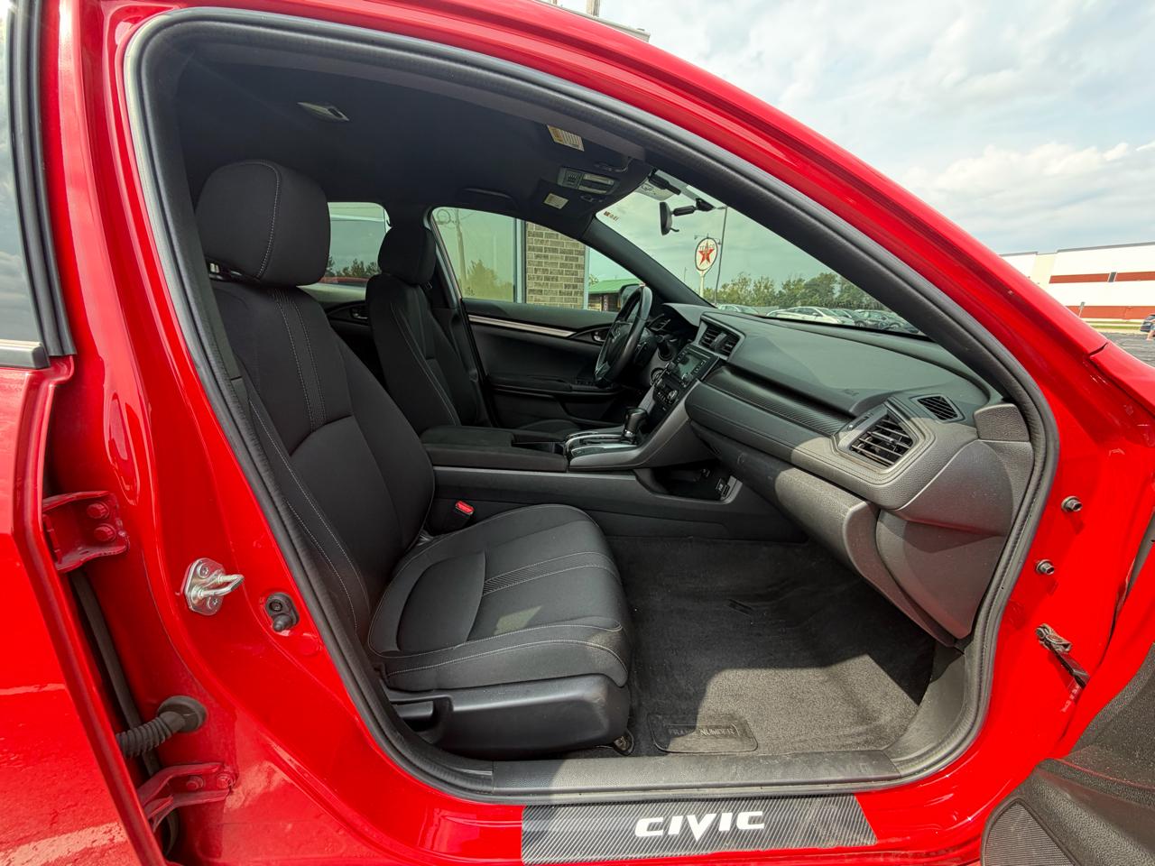 Honda Civic Hatchback Sport CVT 2018