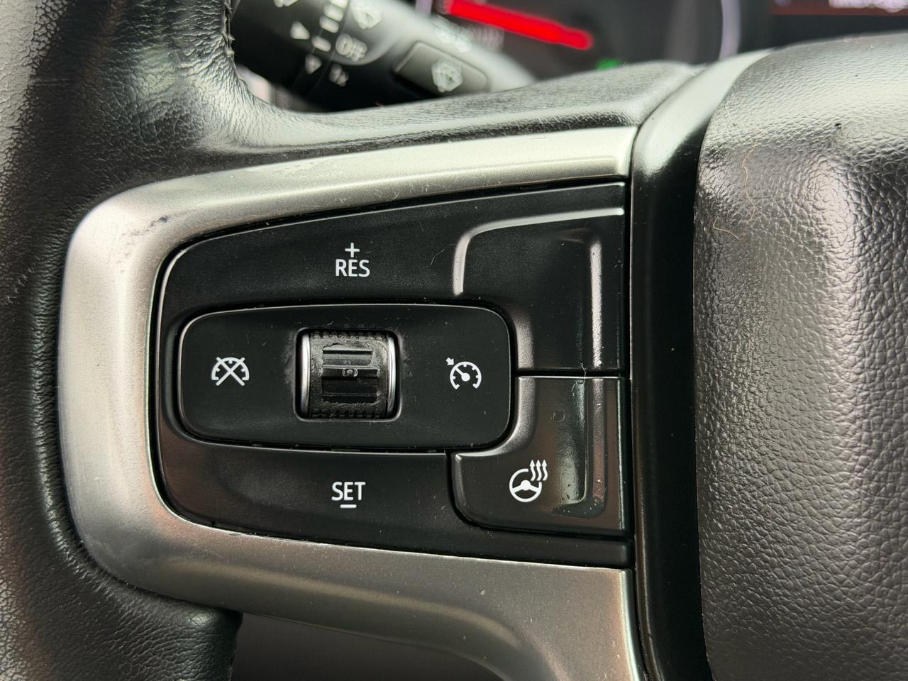 Chevrolet Silverado 1500 4WD Crew Cab 147" RST 2020