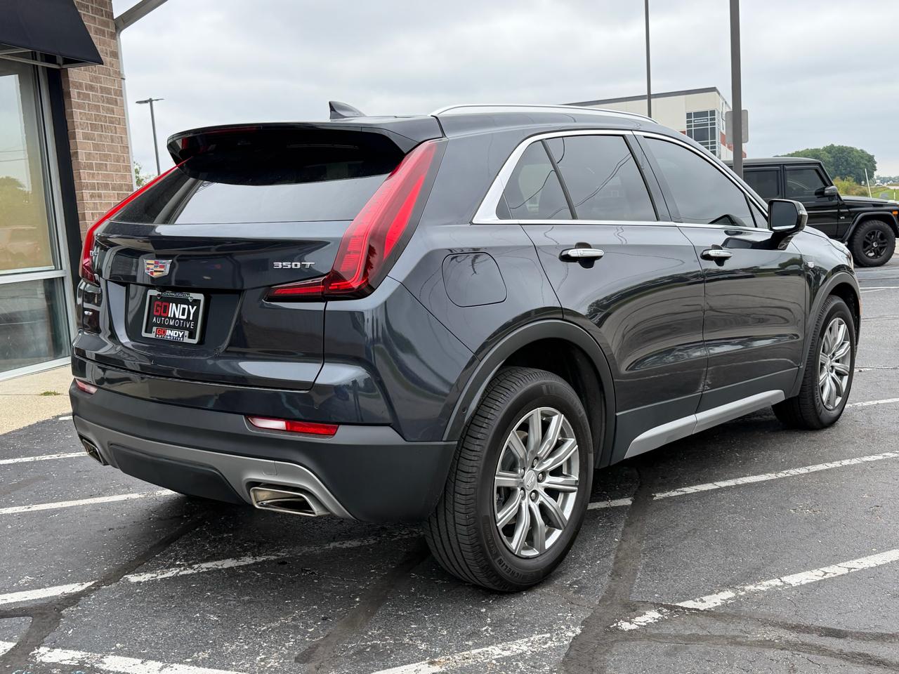 Cadillac XT4 AWD 4dr Premium Luxury 2022