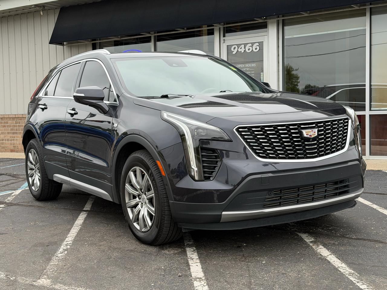 Cadillac XT4 AWD 4dr Premium Luxury 2022