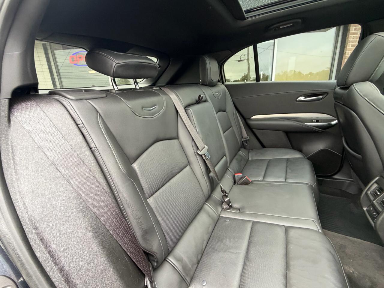 Cadillac XT4 AWD 4dr Premium Luxury 2022
