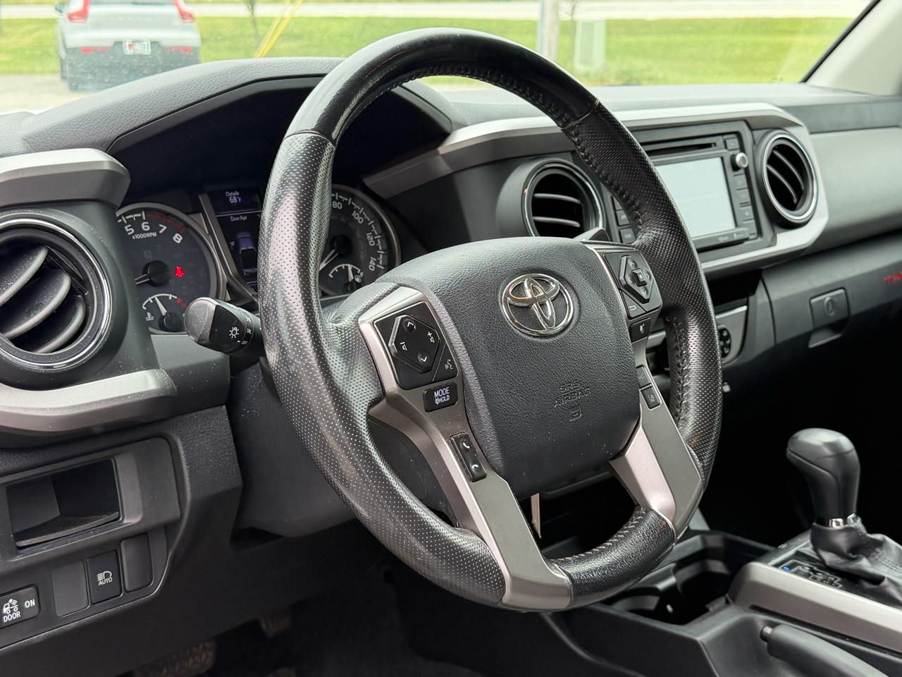 Toyota Tacoma SR5 V6 2018