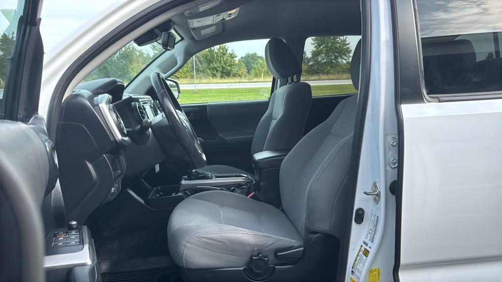 Toyota Tacoma SR5 V6 2018