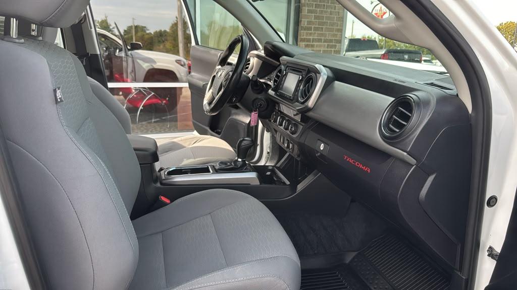 Toyota Tacoma SR5 V6 2018
