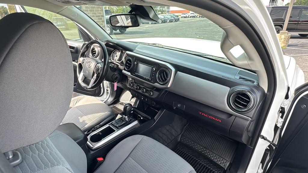 Toyota Tacoma SR5 V6 2018