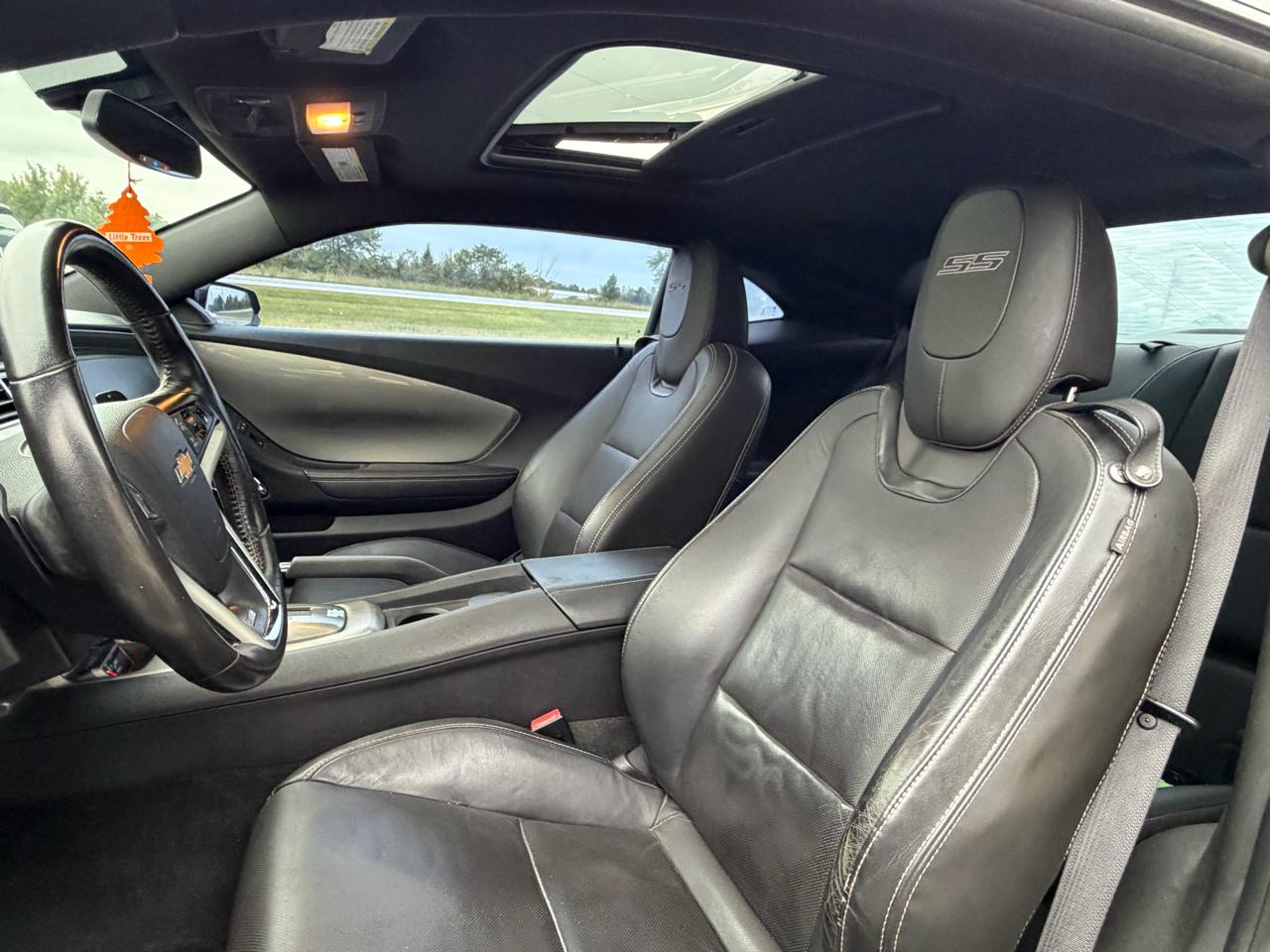 Chevrolet Camaro 2dr Cpe SS w/2SS 2013