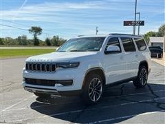 2022 Jeep Wagoneer 
