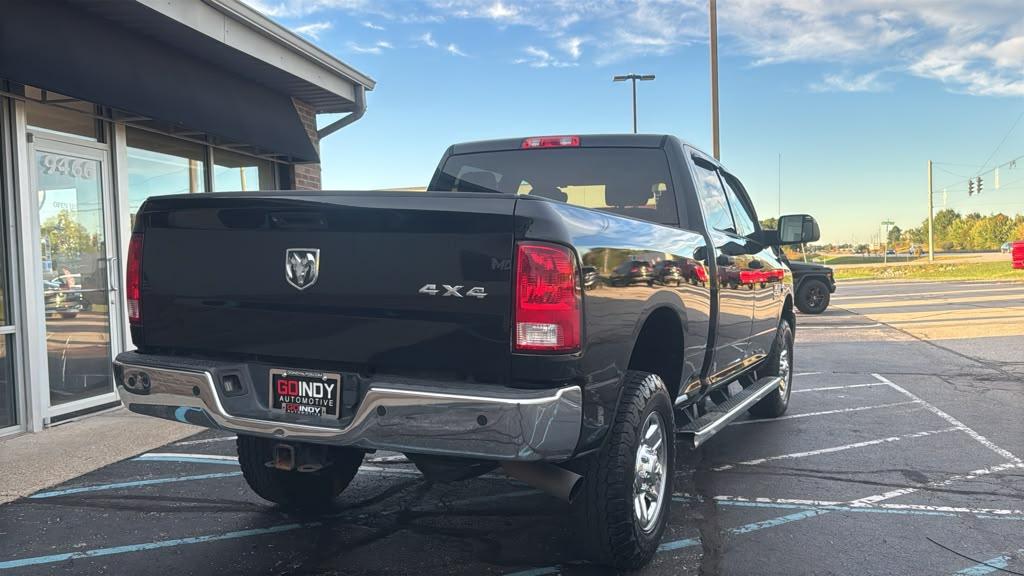 RAM 2500 Tradesman 4x4 Crew Cab 6'4" Box 2017