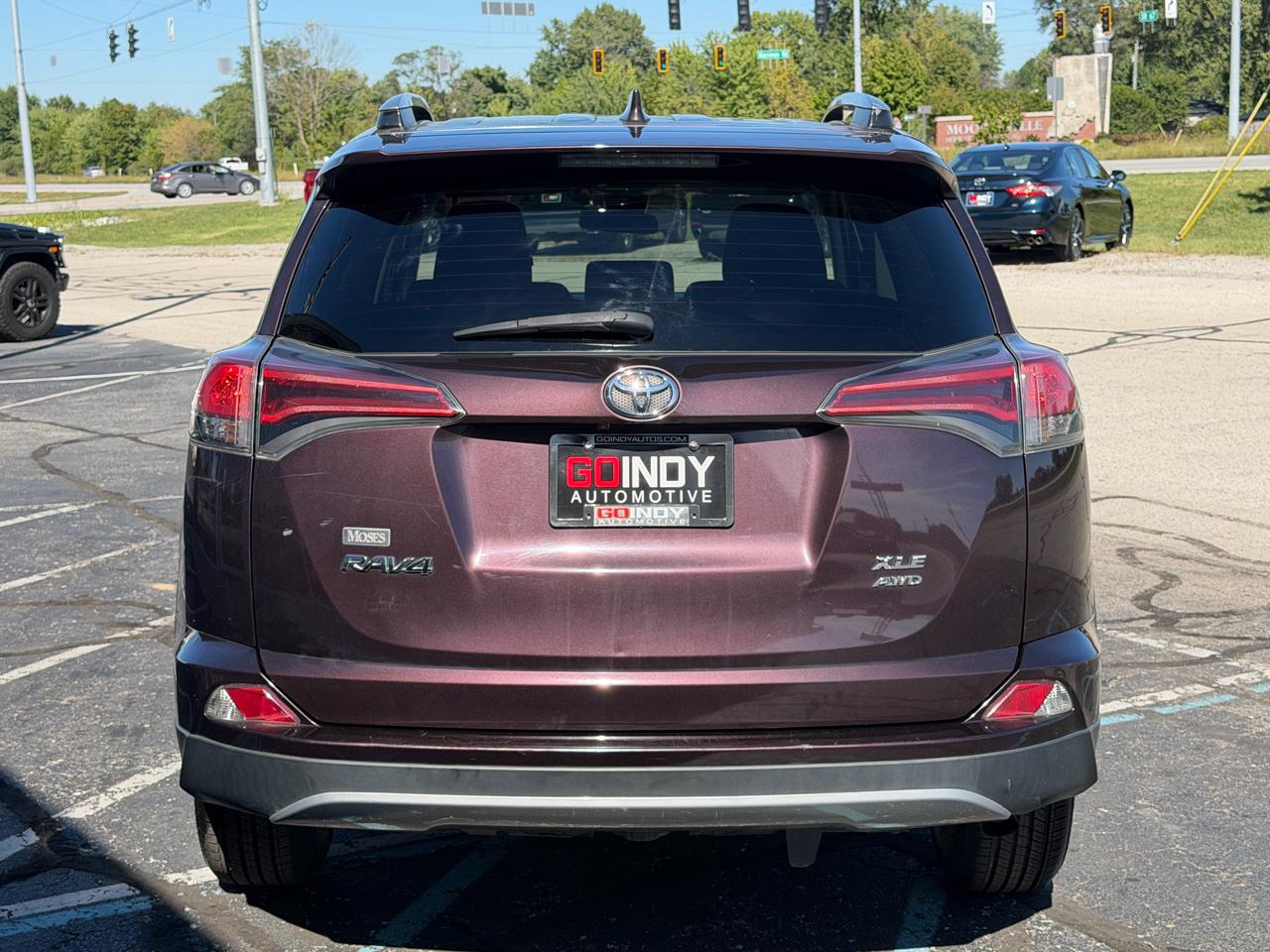 Toyota RAV4 XLE AWD (Natl) 2017
