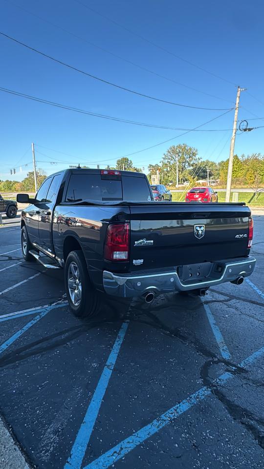 RAM 1500 4WD Quad Cab 140.5" Big Horn 2016