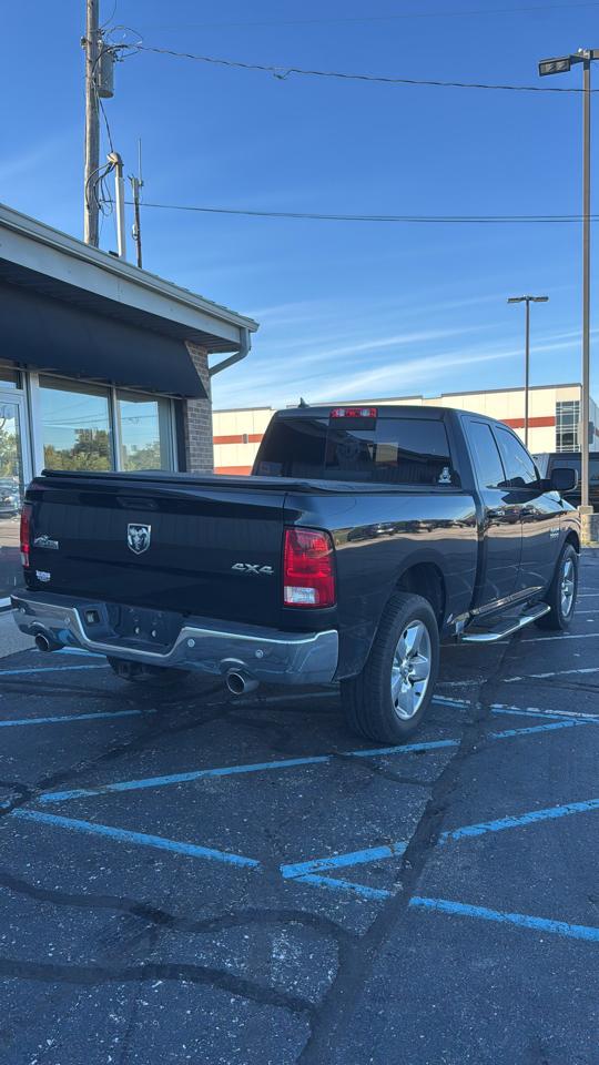RAM 1500 4WD Quad Cab 140.5" Big Horn 2016