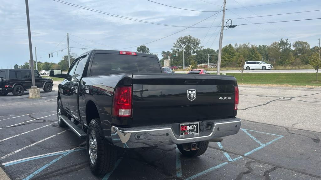 RAM 1500 4WD Quad Cab 140.5" Big Horn 2016