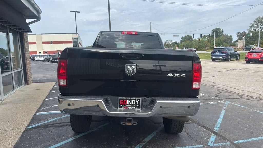 RAM 1500 4WD Quad Cab 140.5" Big Horn 2016
