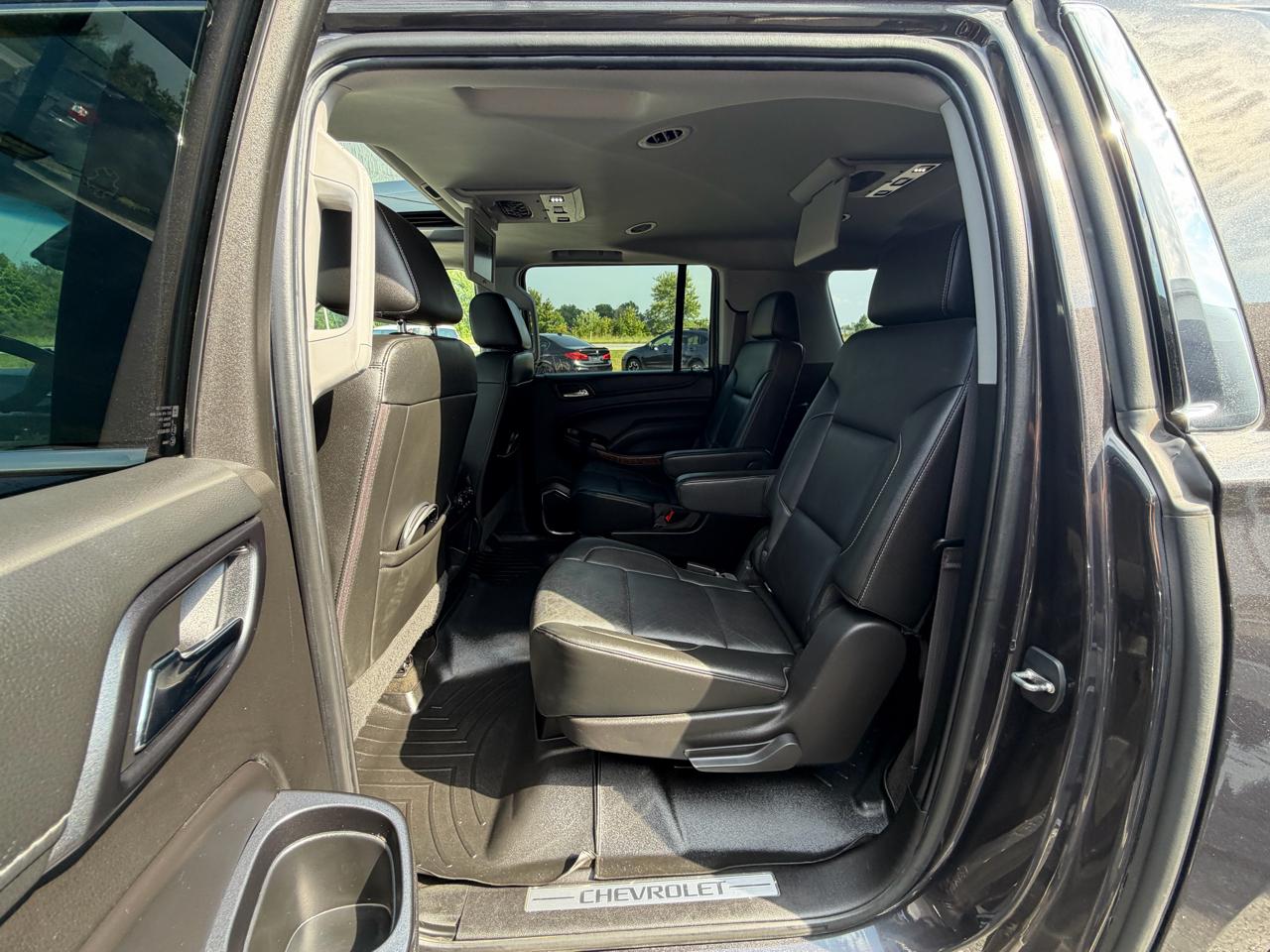 Chevrolet Suburban 4WD 4dr 1500 Premier 2017