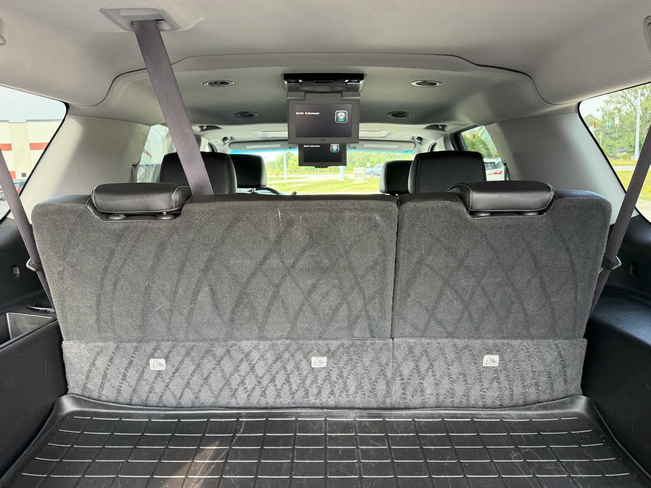 Chevrolet Suburban 4WD 4dr 1500 Premier 2017