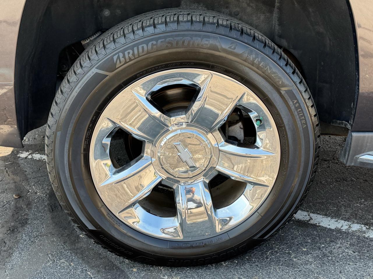 Chevrolet Suburban 4WD 4dr 1500 Premier 2017