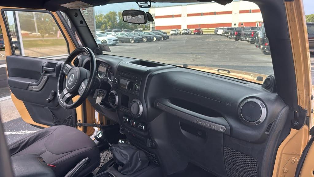 Jeep Wrangler 4WD 2dr Sport 2014