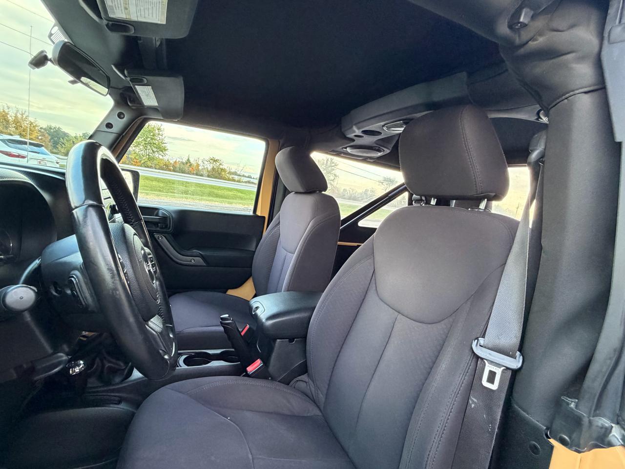 Jeep Wrangler 4WD 2dr Sport 2014
