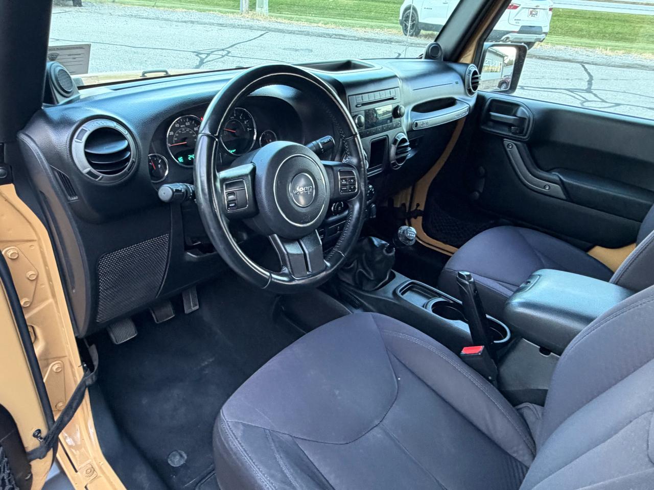 Jeep Wrangler 4WD 2dr Sport 2014