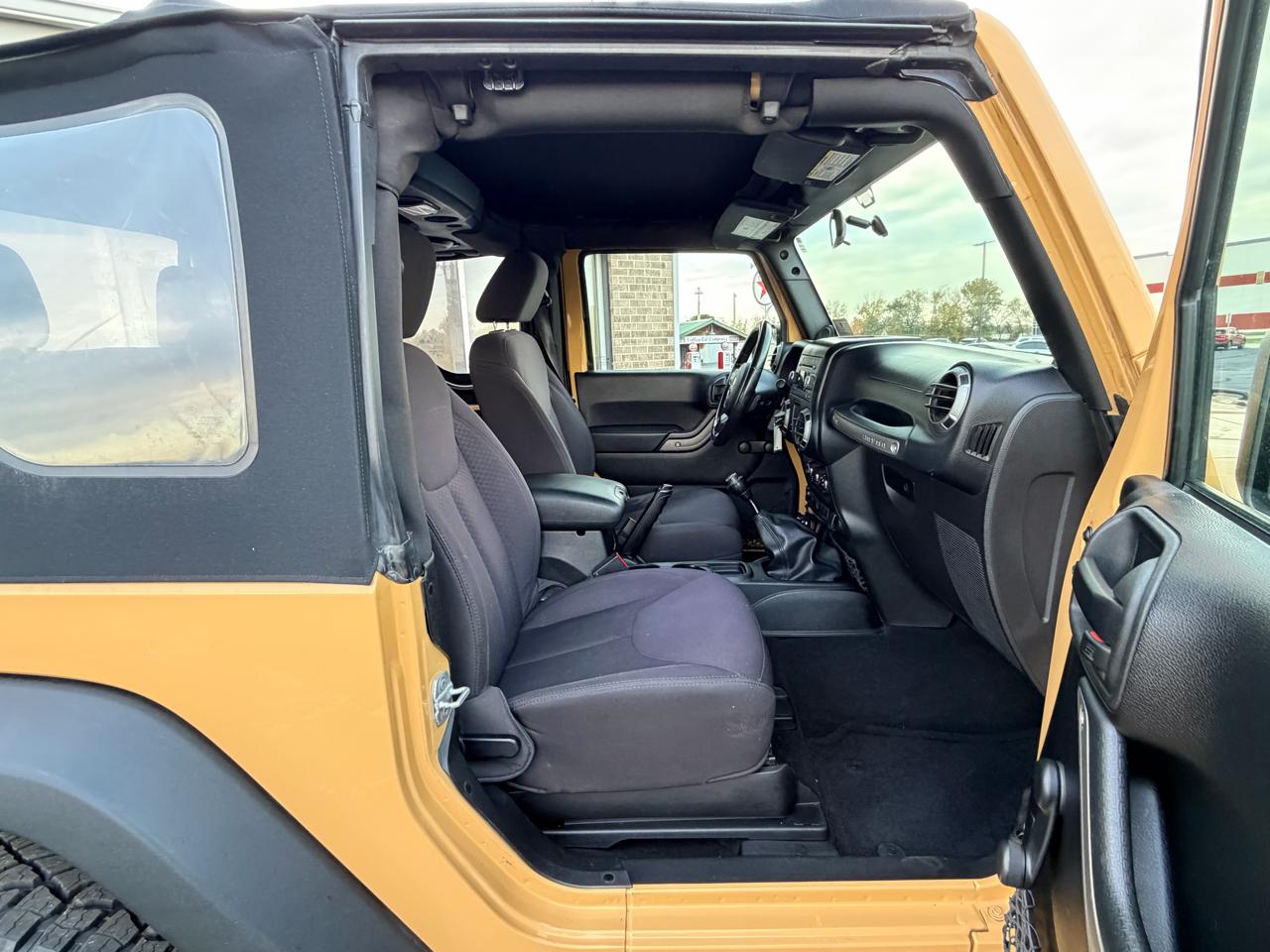 Jeep Wrangler 4WD 2dr Sport 2014