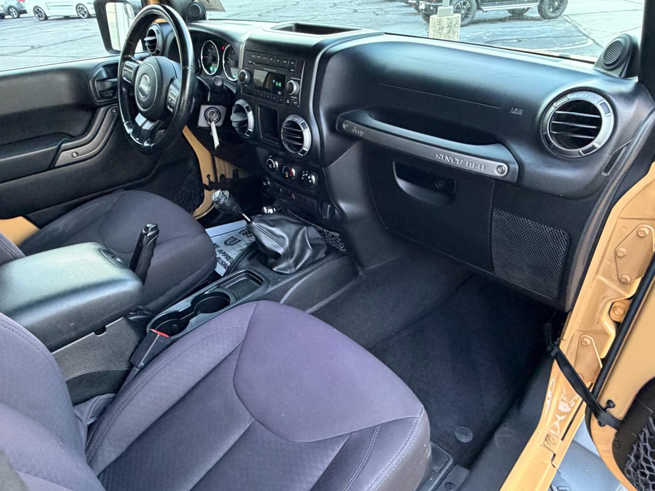 Jeep Wrangler 4WD 2dr Sport 2014