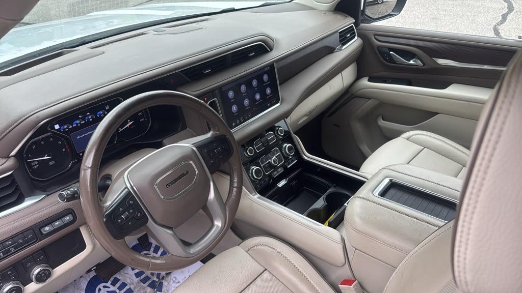 GMC Yukon 4WD 4dr Denali 2021