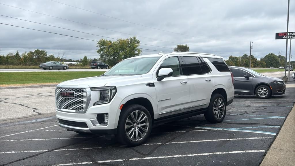 GMC Yukon 4WD 4dr Denali 2021