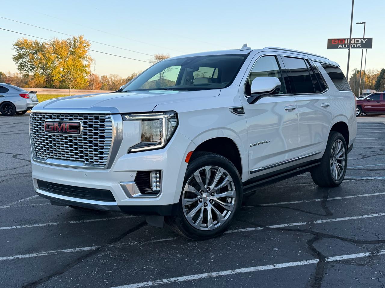 GMC Yukon 4WD 4dr Denali 2021