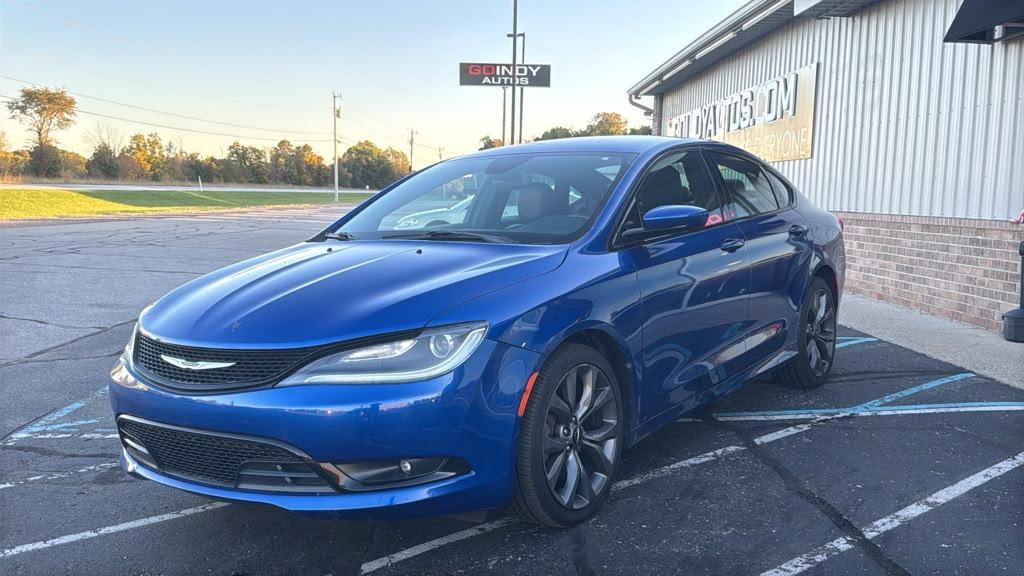 2016 Chrysler 200 4dr Sdn S AWD