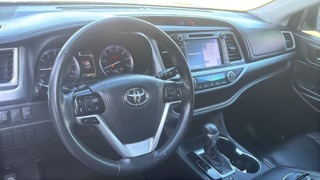 Toyota Highlander XLE V6 FWD (Natl) 2019