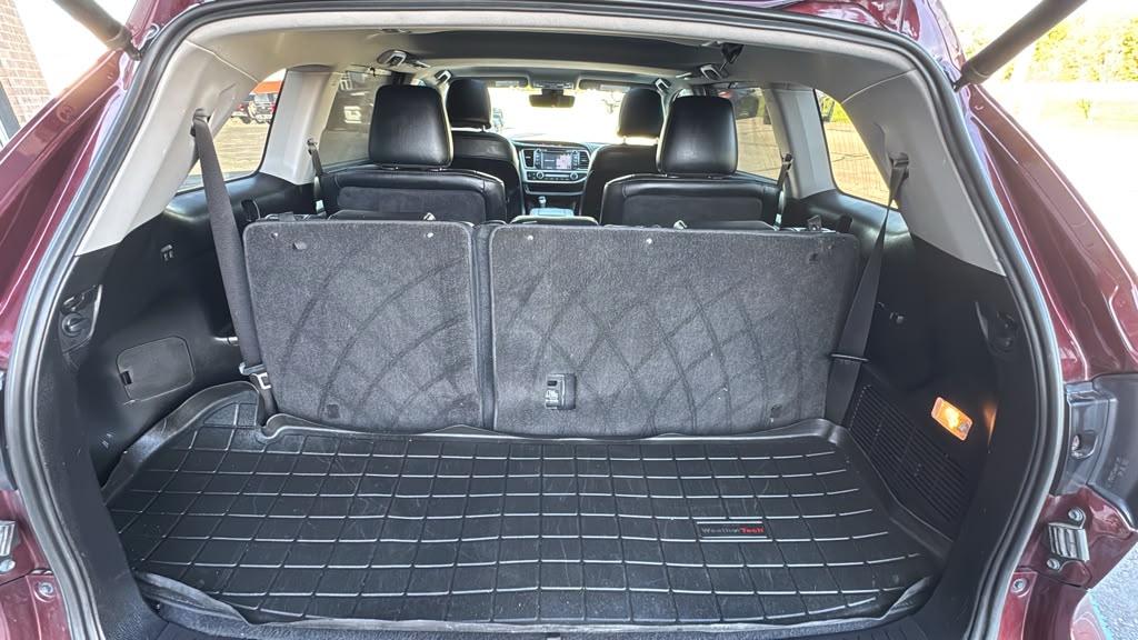Toyota Highlander XLE V6 FWD (Natl) 2019
