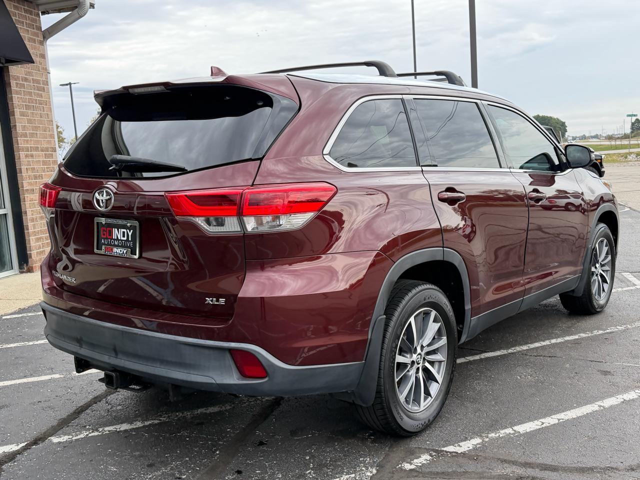 Toyota Highlander XLE V6 FWD (Natl) 2019