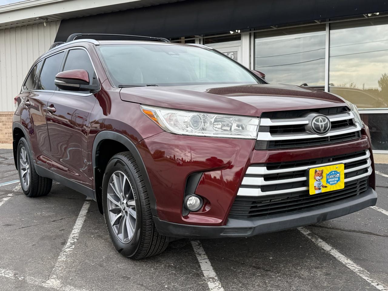 Toyota Highlander XLE V6 FWD (Natl) 2019