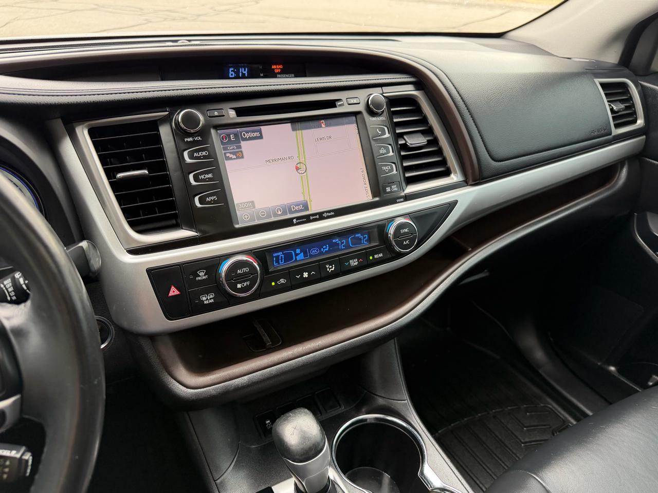Toyota Highlander XLE V6 FWD (Natl) 2019