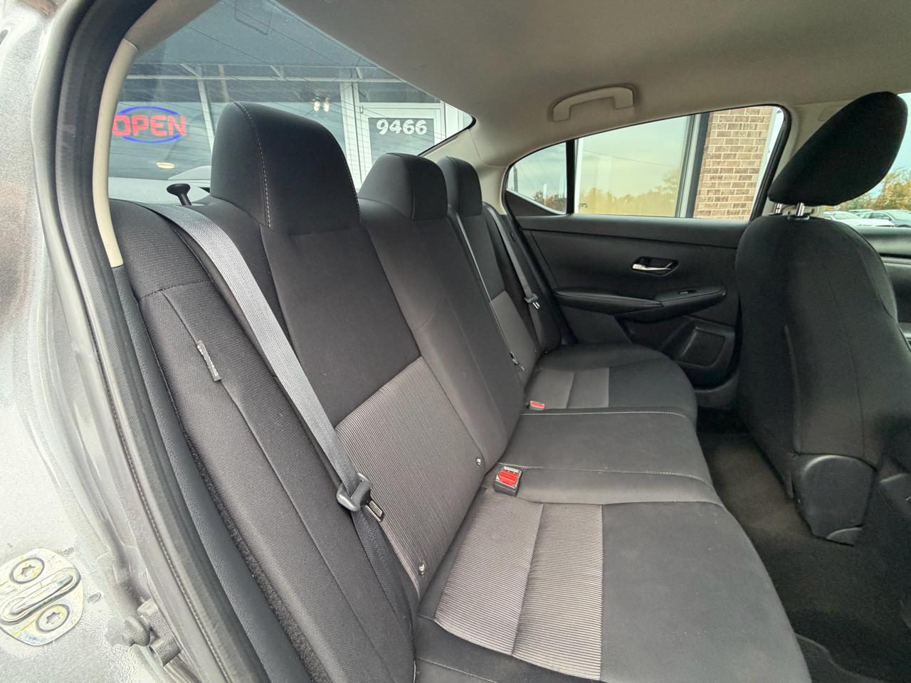 Nissan Sentra SV CVT 2023