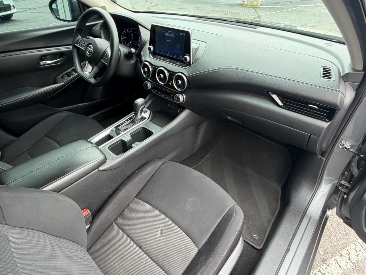 Nissan Sentra SV CVT 2023