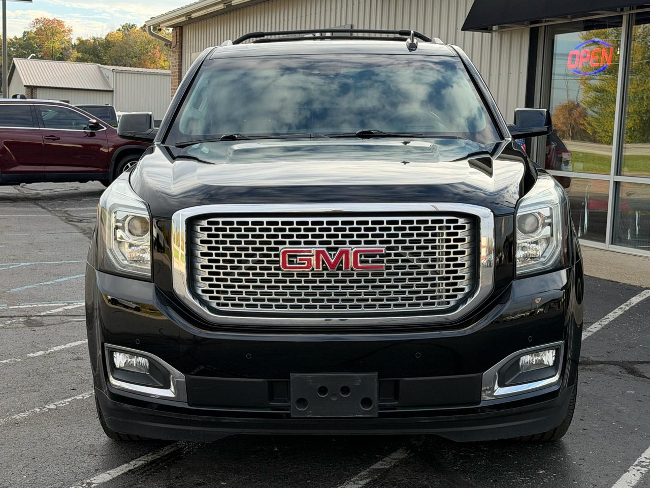 GMC Yukon 4WD 4dr Denali 2015
