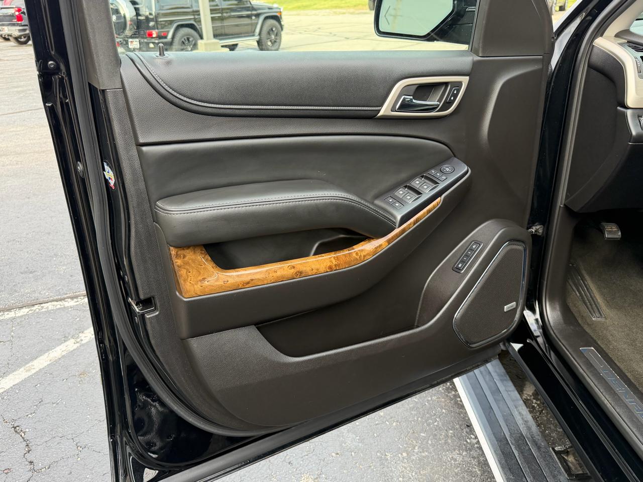 GMC Yukon 4WD 4dr Denali 2015