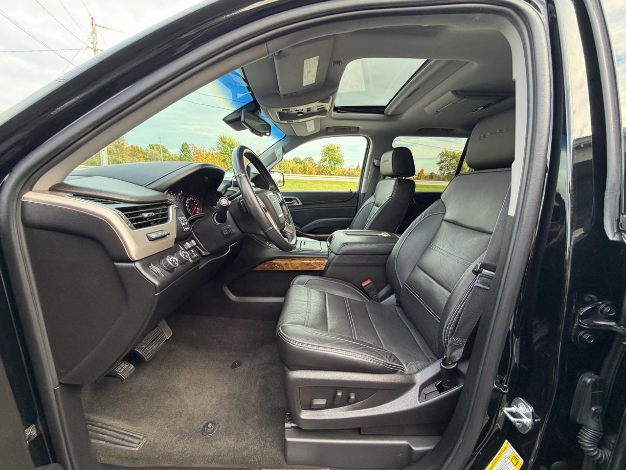 GMC Yukon 4WD 4dr Denali 2015