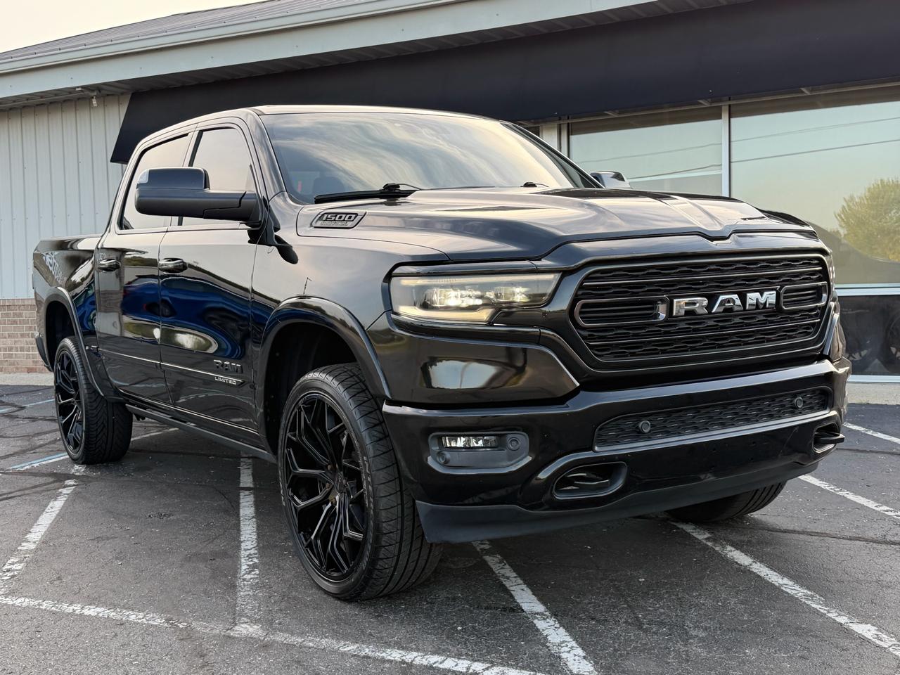 RAM 1500 Limited 4x4 Crew Cab 5'7" Box 2019