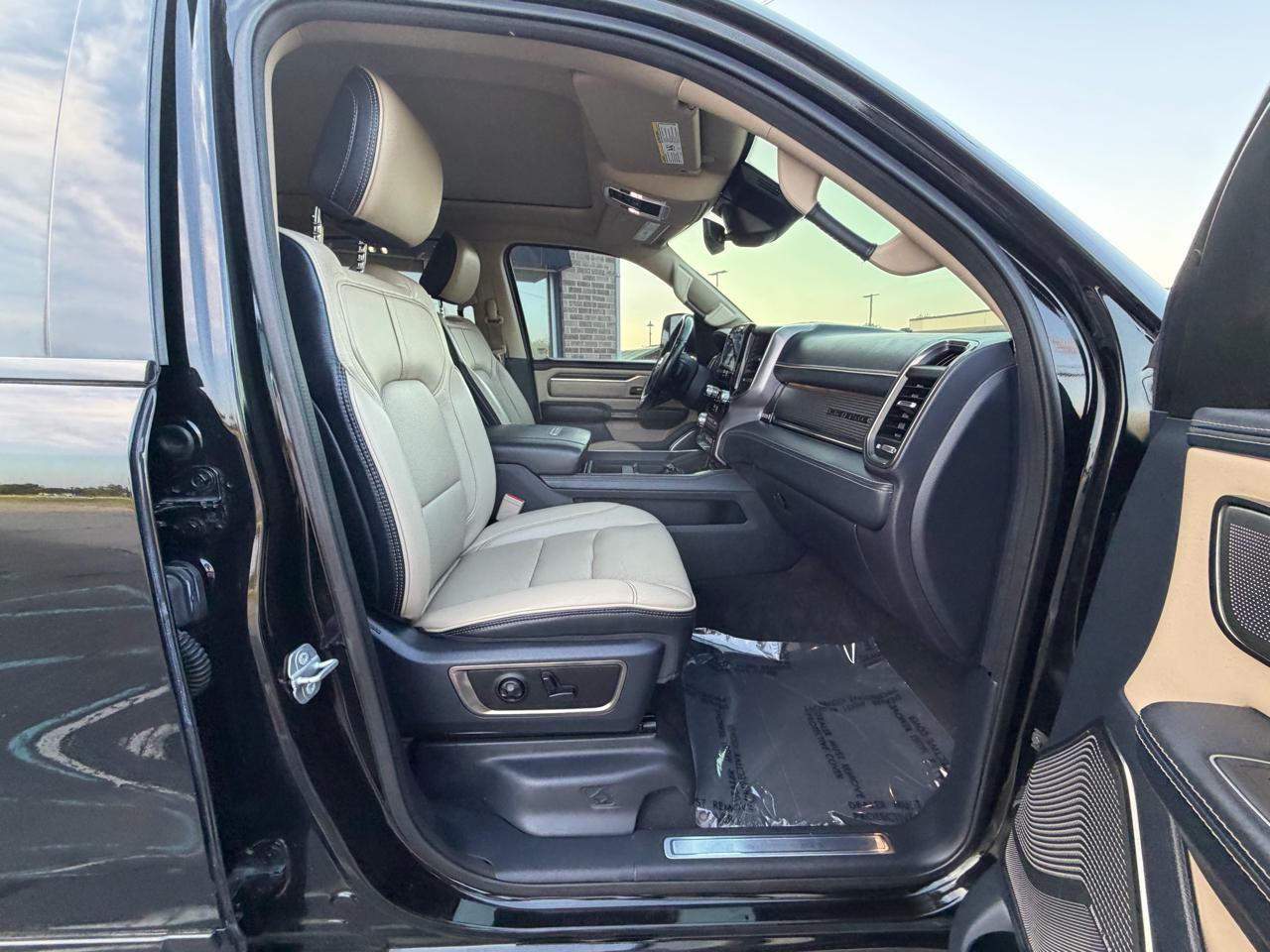 RAM 1500 Limited 4x4 Crew Cab 5'7" Box 2019