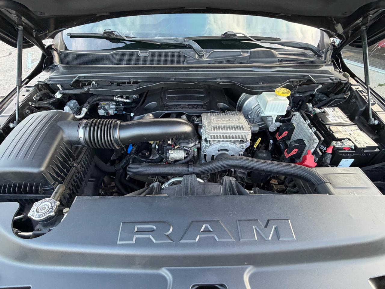 RAM 1500 Limited 4x4 Crew Cab 5'7" Box 2019