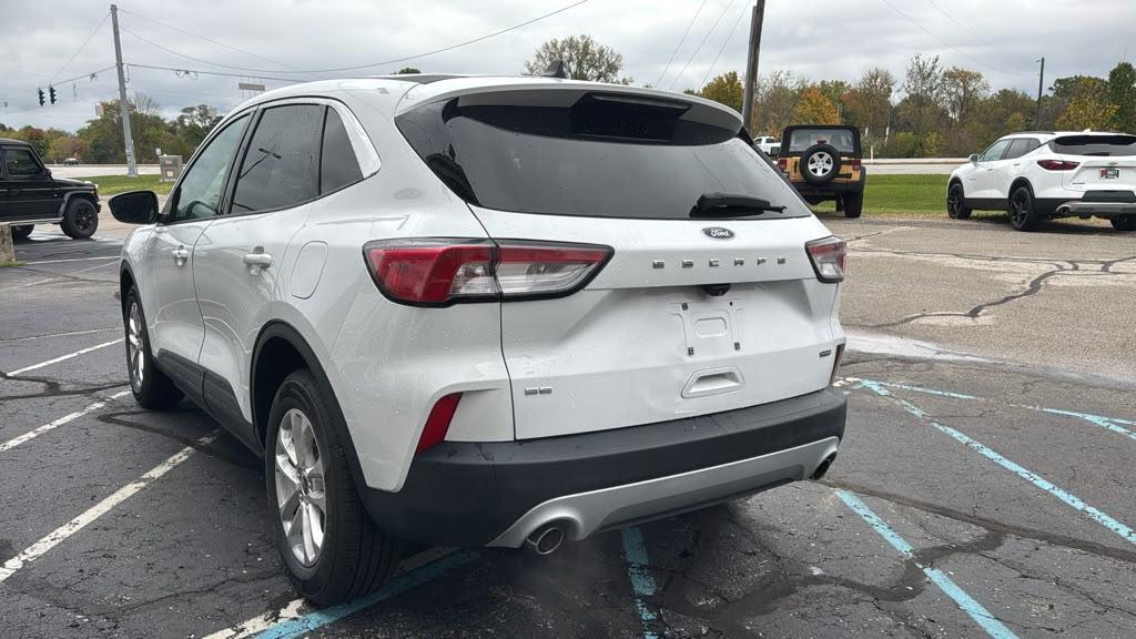 Ford Escape SE Hybrid FWD 2021
