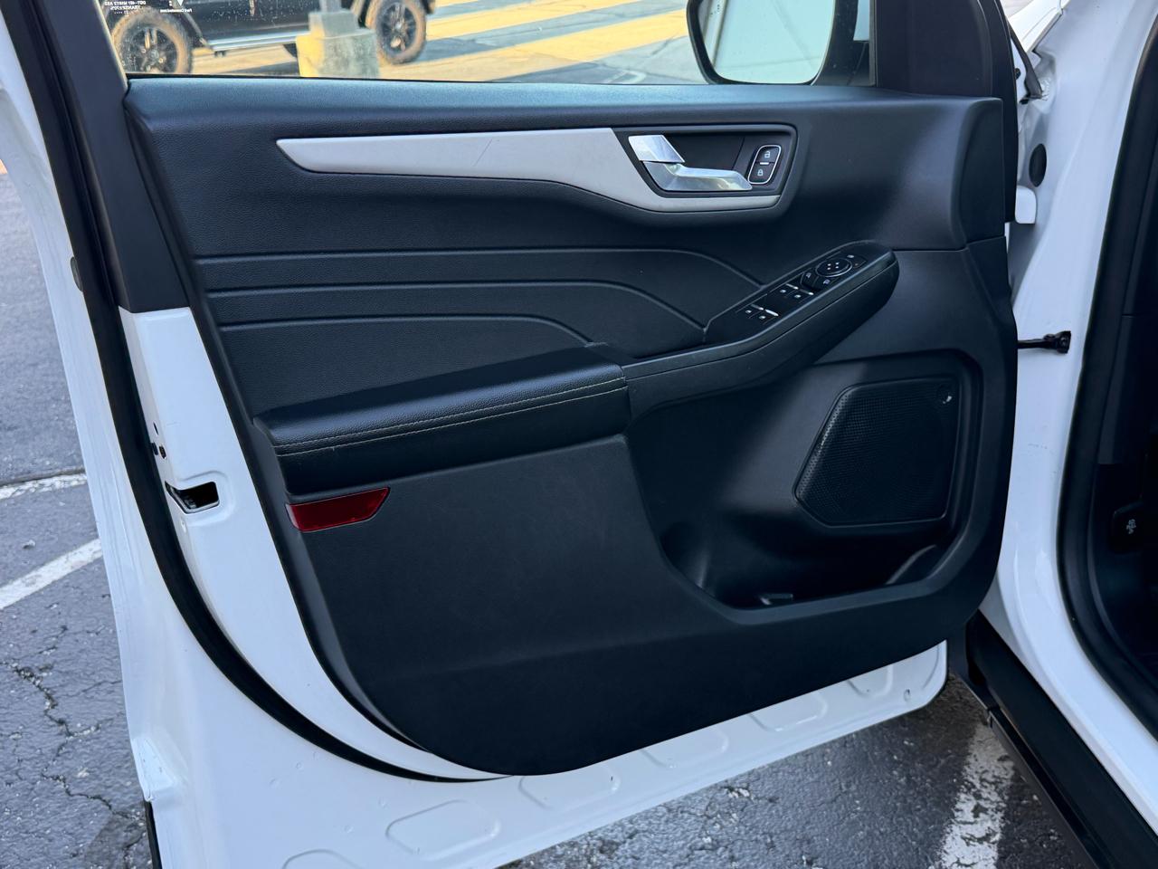 Ford Escape SE Hybrid FWD 2021