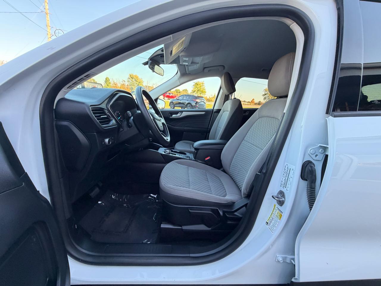 Ford Escape SE Hybrid FWD 2021