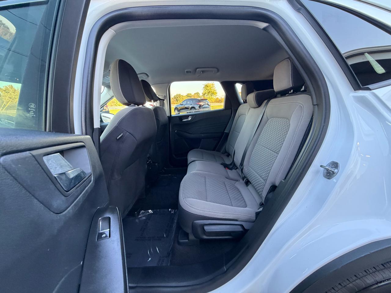 Ford Escape SE Hybrid FWD 2021