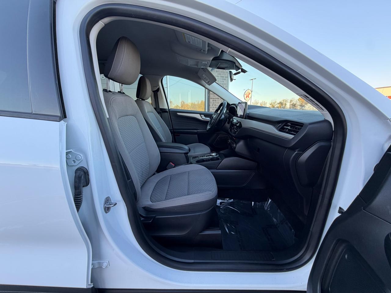 Ford Escape SE Hybrid FWD 2021