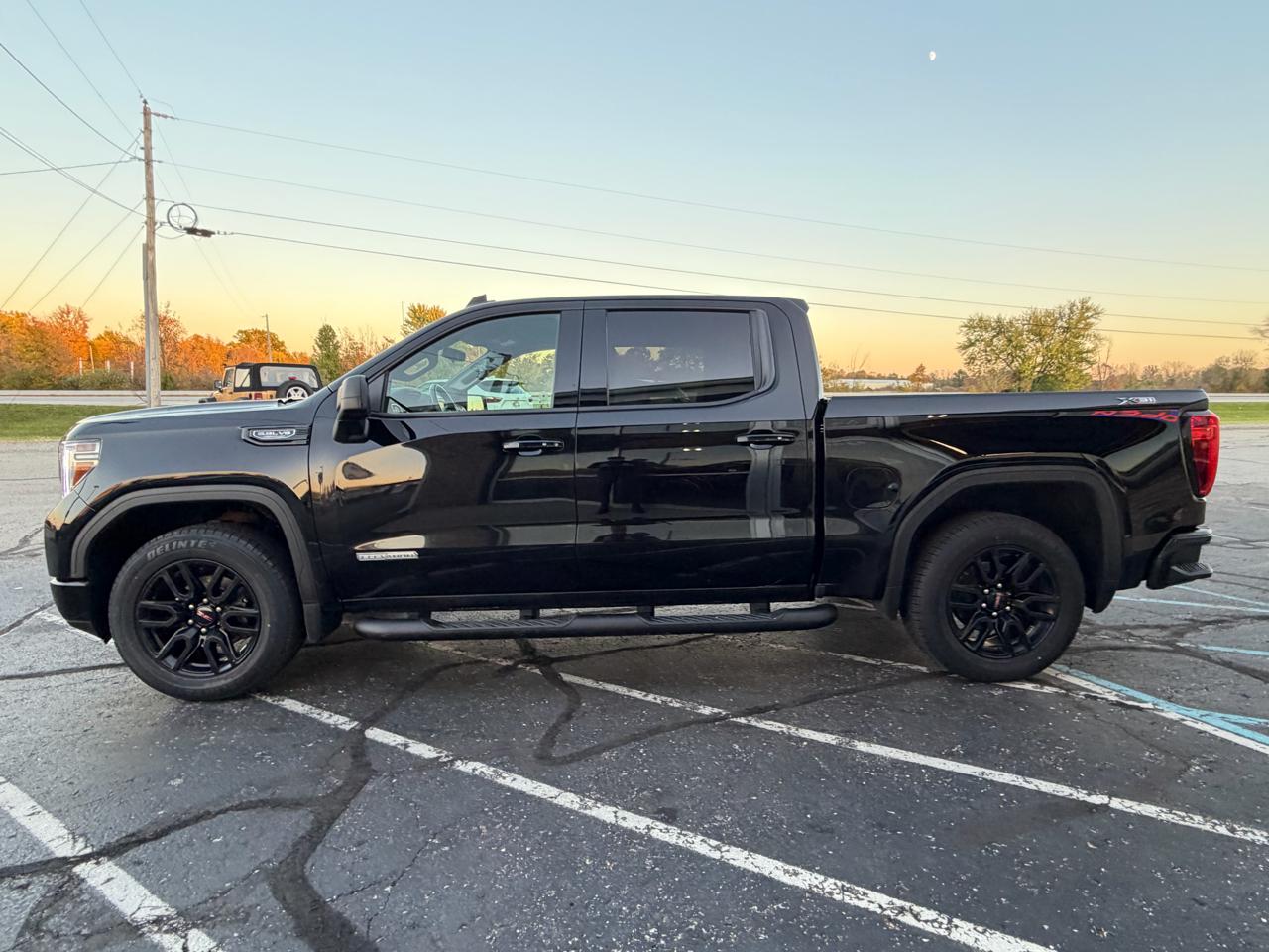 GMC Sierra 1500 4WD Crew Cab 147" Elevation 2021
