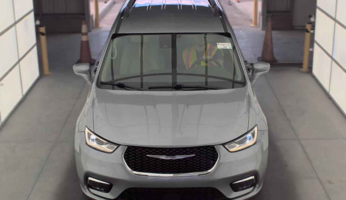 Chrysler Pacifica Touring L FWD 2021